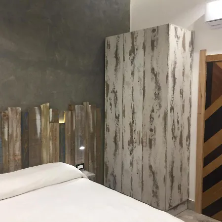 Domus Vesuvio فندق مبيت وإفطار سان جورجو أ كريمانو